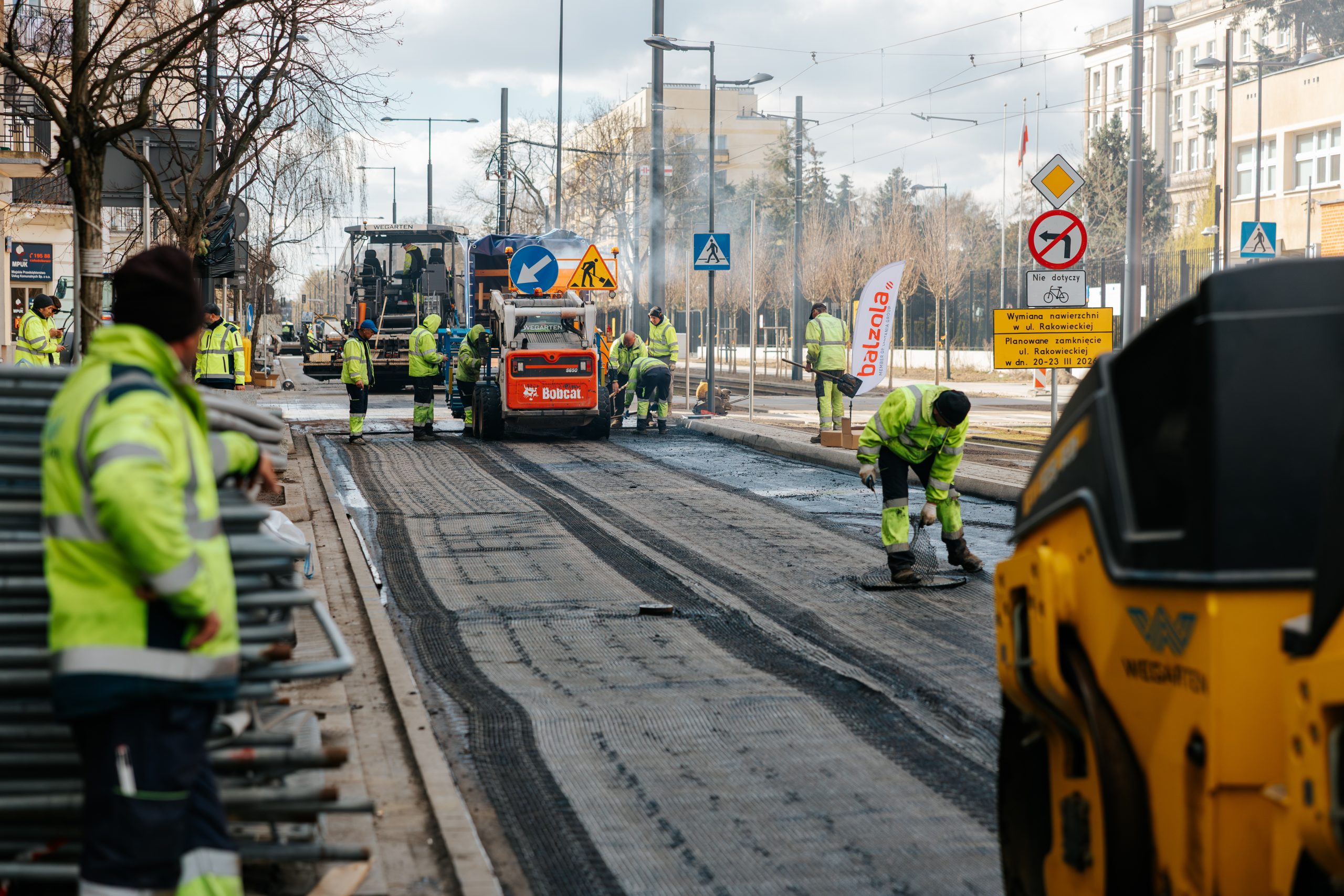 Ostatnie asfaltowanie na Rakowieckiej_Balzola Polska_03